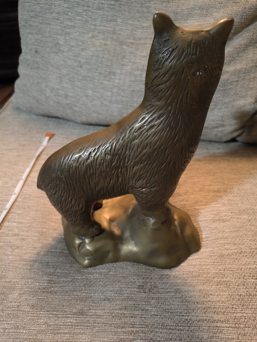 Brass Bear Figurine - Gold Tone Decorative Statue - Picture 6 of 6
